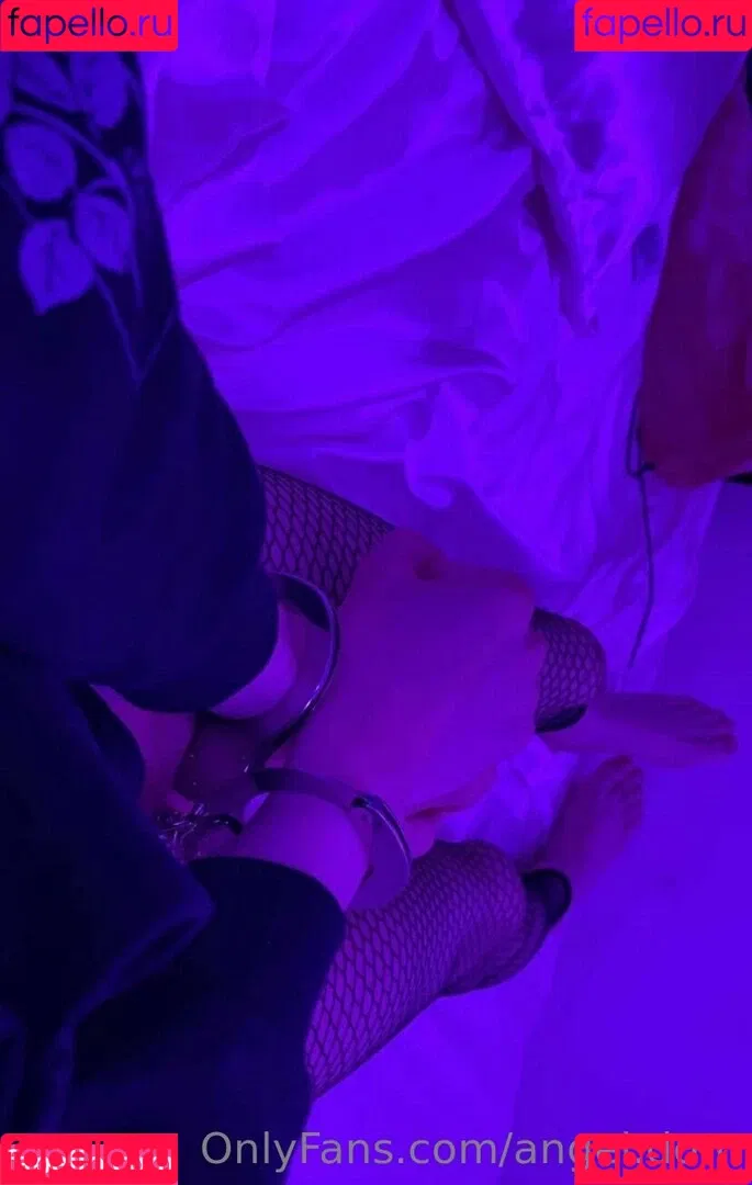 angel.dom / angeldom_ Onlyfans Photo Gallery 