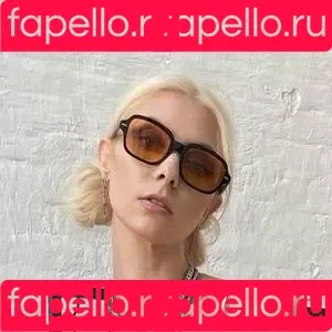 Taylor Momsen / aryelsoul / taylormomsen Onlyfans Photo Gallery 