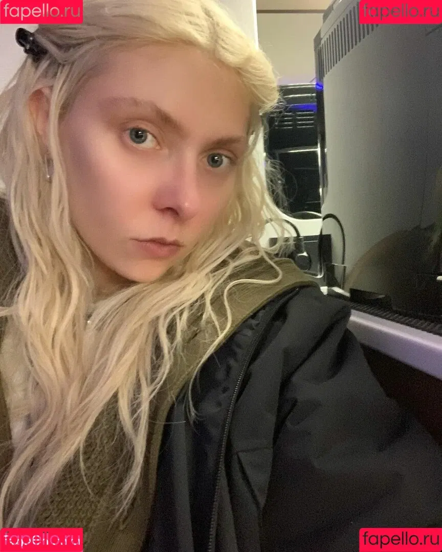 Taylor Momsen / aryelsoul / taylormomsen Onlyfans Photo Gallery 