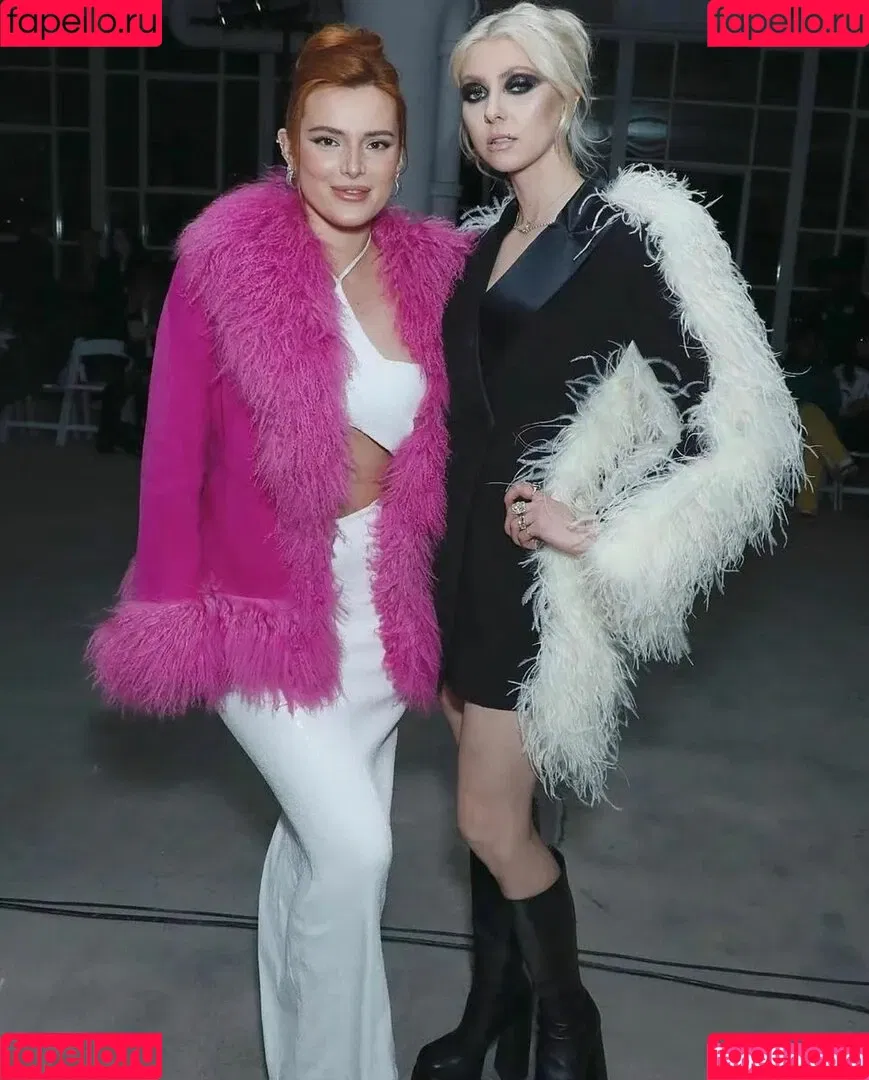 Taylor Momsen / aryelsoul / taylormomsen Onlyfans Photo Gallery 