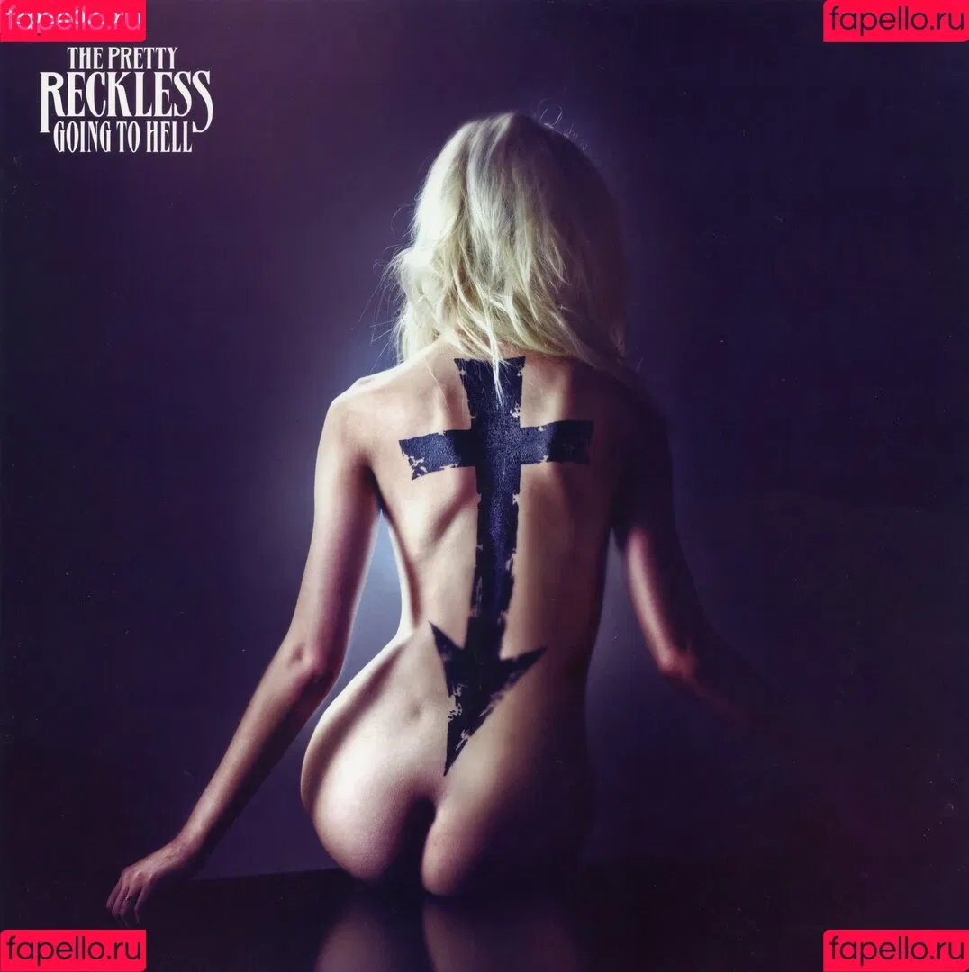 Taylor Momsen / aryelsoul / taylormomsen Onlyfans Photo Gallery 