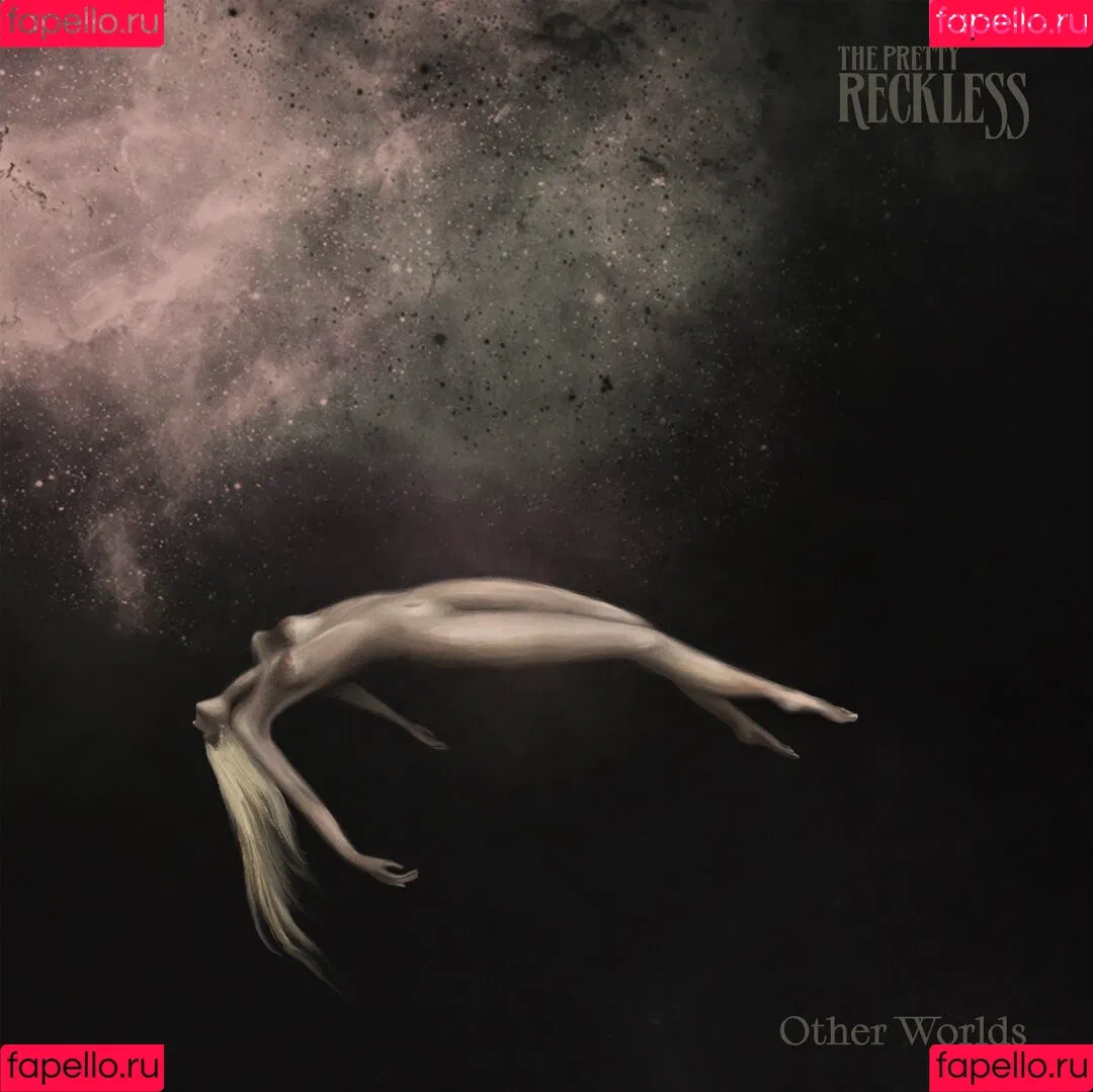 Taylor Momsen / aryelsoul / taylormomsen Onlyfans Photo Gallery 