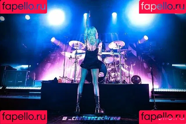 Taylor Momsen / aryelsoul / taylormomsen Onlyfans Photo Gallery 