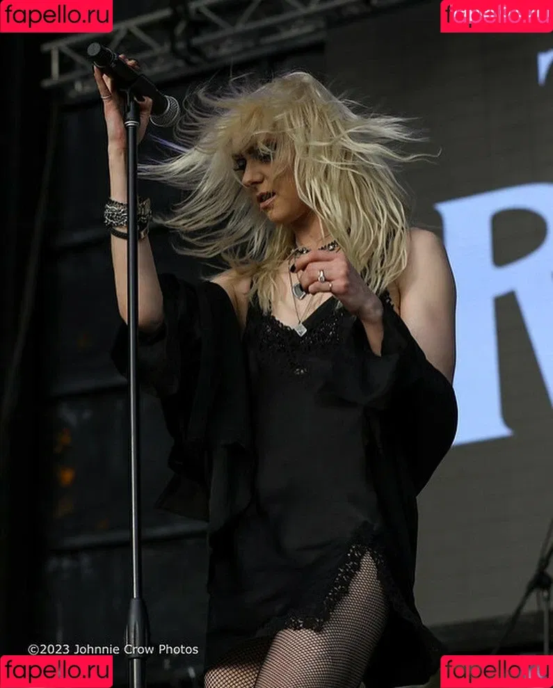 Taylor Momsen / aryelsoul / taylormomsen Onlyfans Photo Gallery 