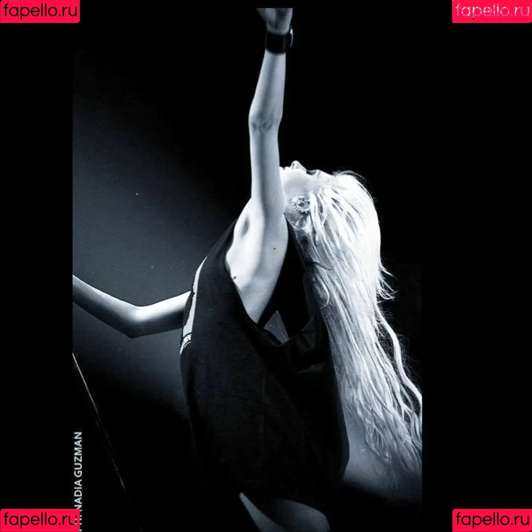Taylor Momsen / aryelsoul / taylormomsen Onlyfans Photo Gallery 