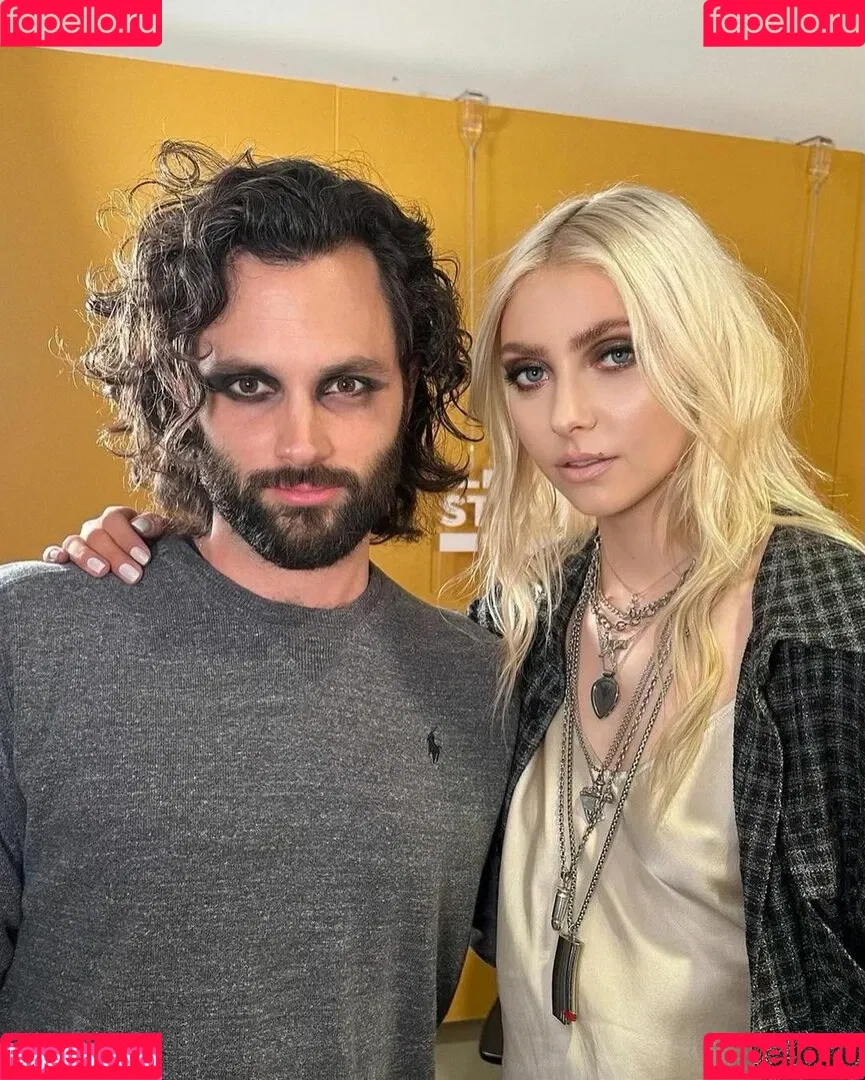 Taylor Momsen / aryelsoul / taylormomsen Onlyfans Photo Gallery 