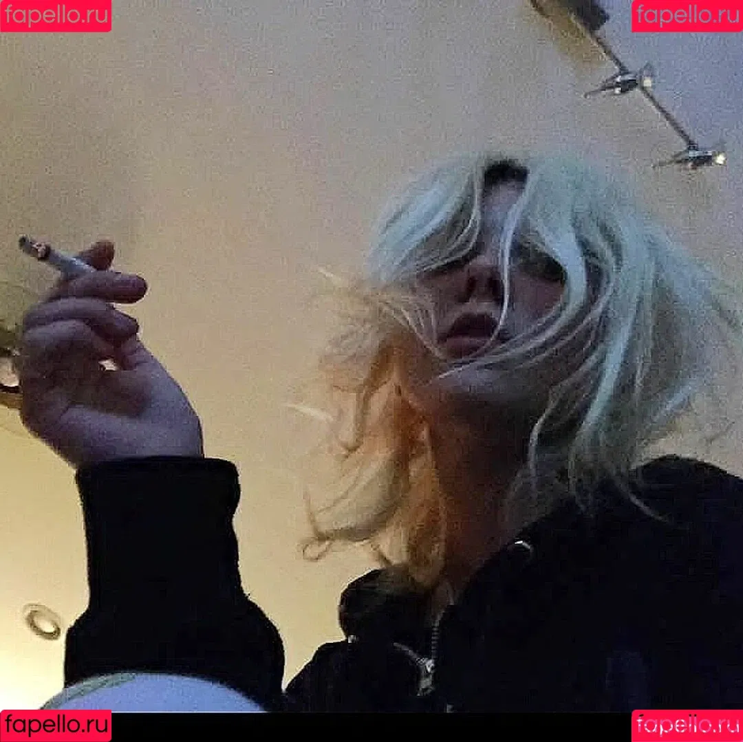 Taylor Momsen / aryelsoul / taylormomsen Onlyfans Photo Gallery 