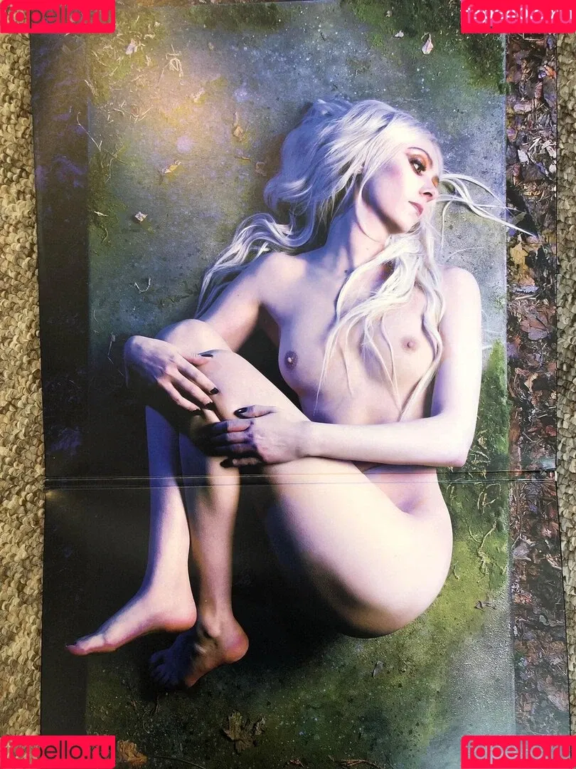 Taylor Momsen / aryelsoul / taylormomsen Onlyfans Photo Gallery 