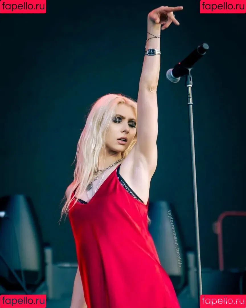 Taylor Momsen / aryelsoul / taylormomsen Onlyfans Photo Gallery 