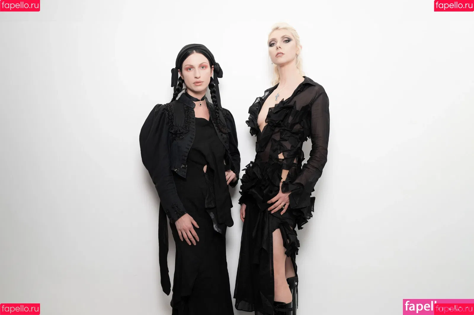 Taylor Momsen / aryelsoul / taylormomsen Onlyfans Photo Gallery 