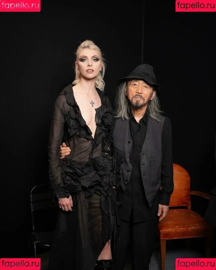 Taylor Momsen / aryelsoul / taylormomsen Onlyfans Photo Gallery 