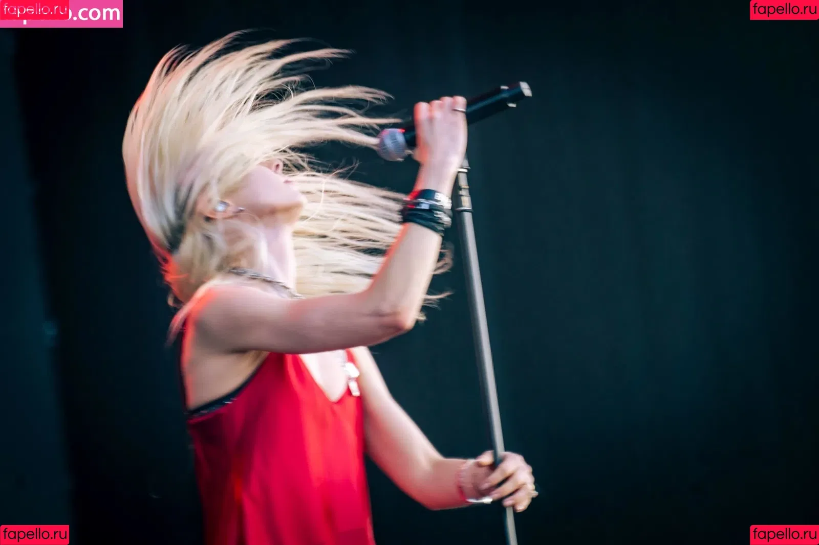 Taylor Momsen / aryelsoul / taylormomsen Onlyfans Photo Gallery 