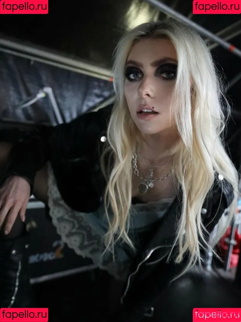 Taylor Momsen / aryelsoul / taylormomsen Onlyfans Photo Gallery 
