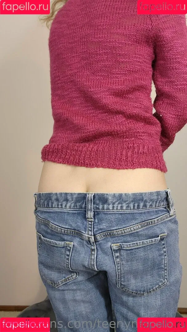 teenyandrea / teenynerdnora Onlyfans Photo Gallery 