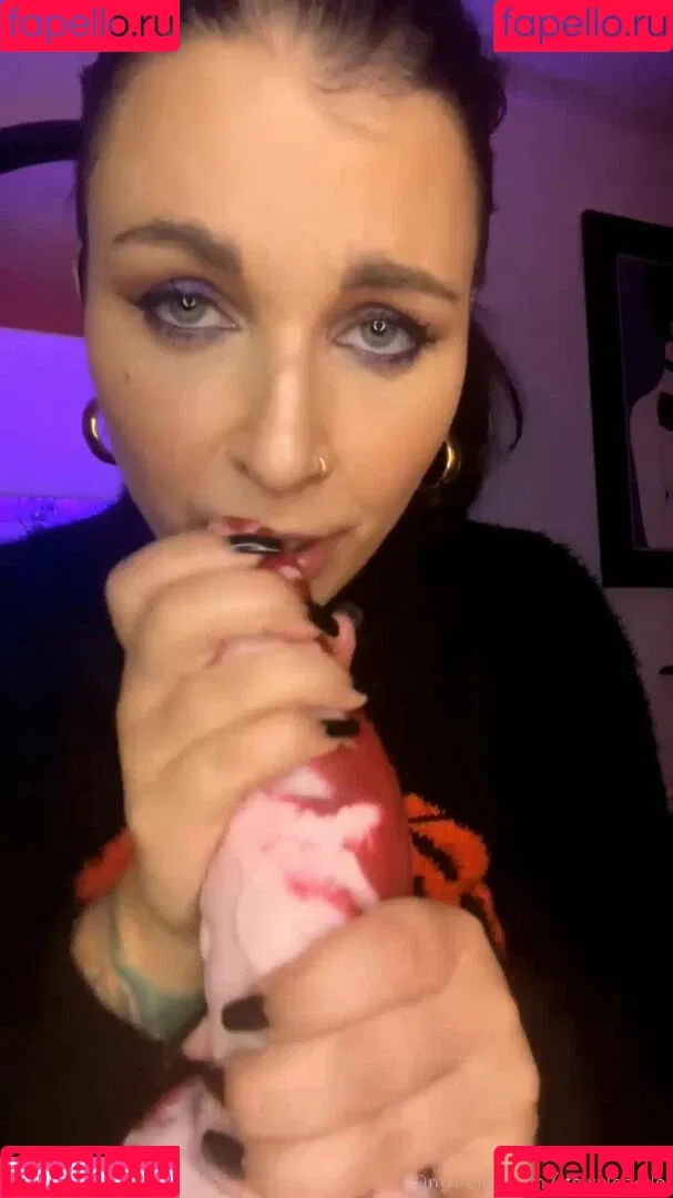 Ivy Lebelle / anyuser / itsivylebelle Onlyfans Photo Gallery 