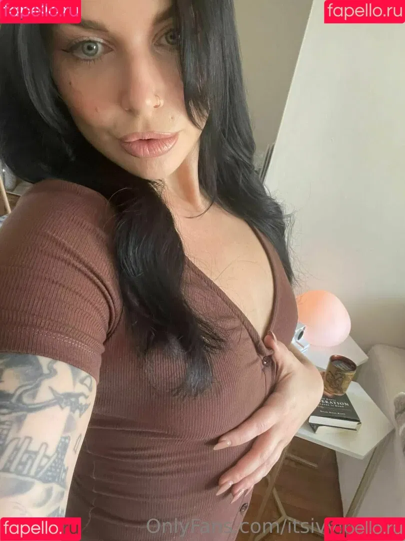 Ivy Lebelle / anyuser / itsivylebelle Onlyfans Photo Gallery 