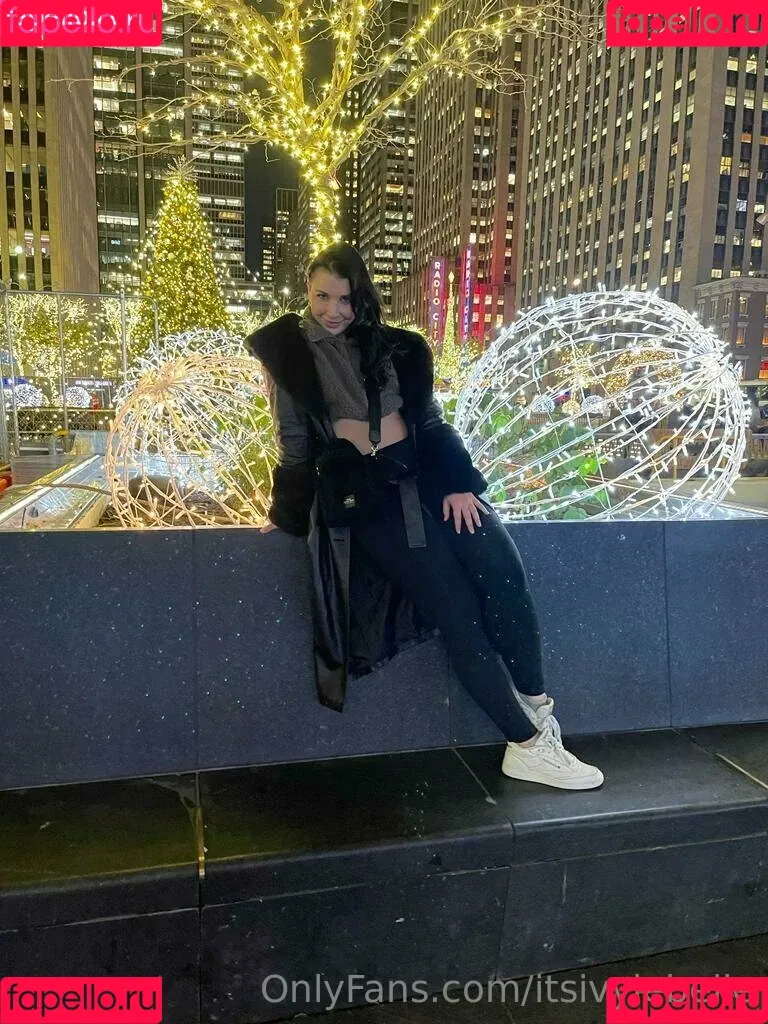 Ivy Lebelle / anyuser / itsivylebelle Onlyfans Photo Gallery 