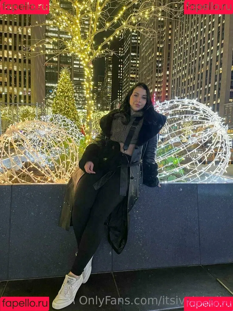 Ivy Lebelle / anyuser / itsivylebelle Onlyfans Photo Gallery 