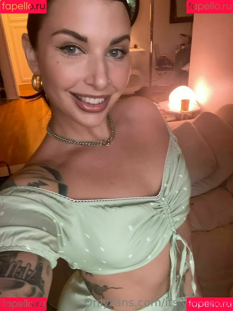 Ivy Lebelle / anyuser / itsivylebelle Onlyfans Photo Gallery 