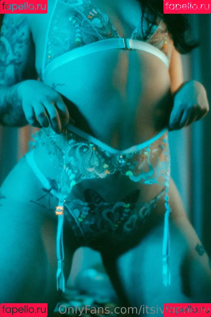 Ivy Lebelle / anyuser / itsivylebelle Onlyfans Photo Gallery 