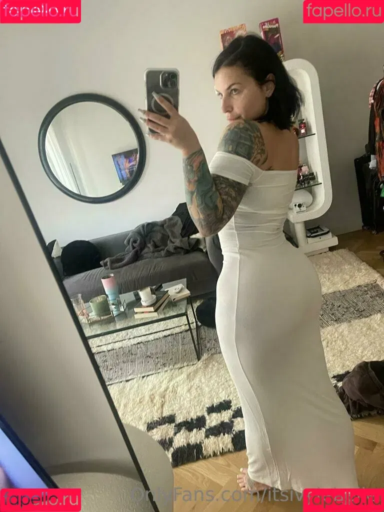 Ivy Lebelle / anyuser / itsivylebelle Onlyfans Photo Gallery 