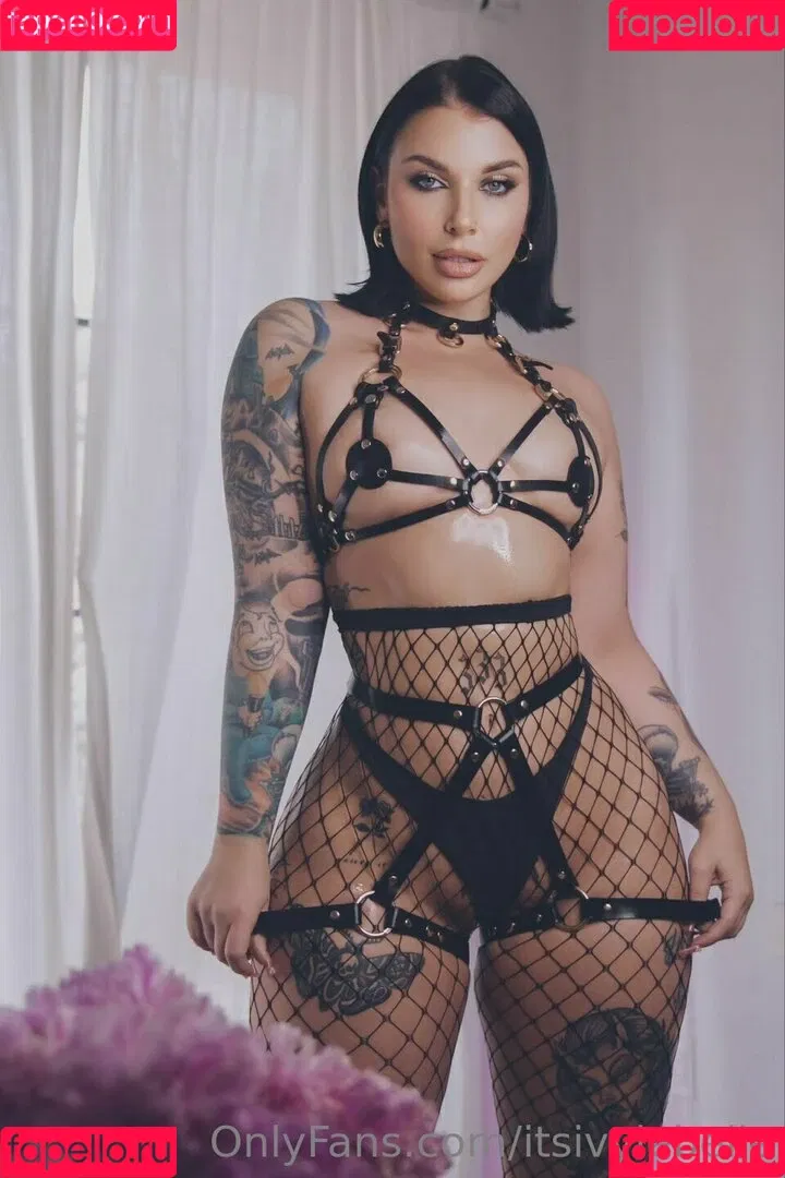 Ivy Lebelle / anyuser / itsivylebelle Onlyfans Photo Gallery 