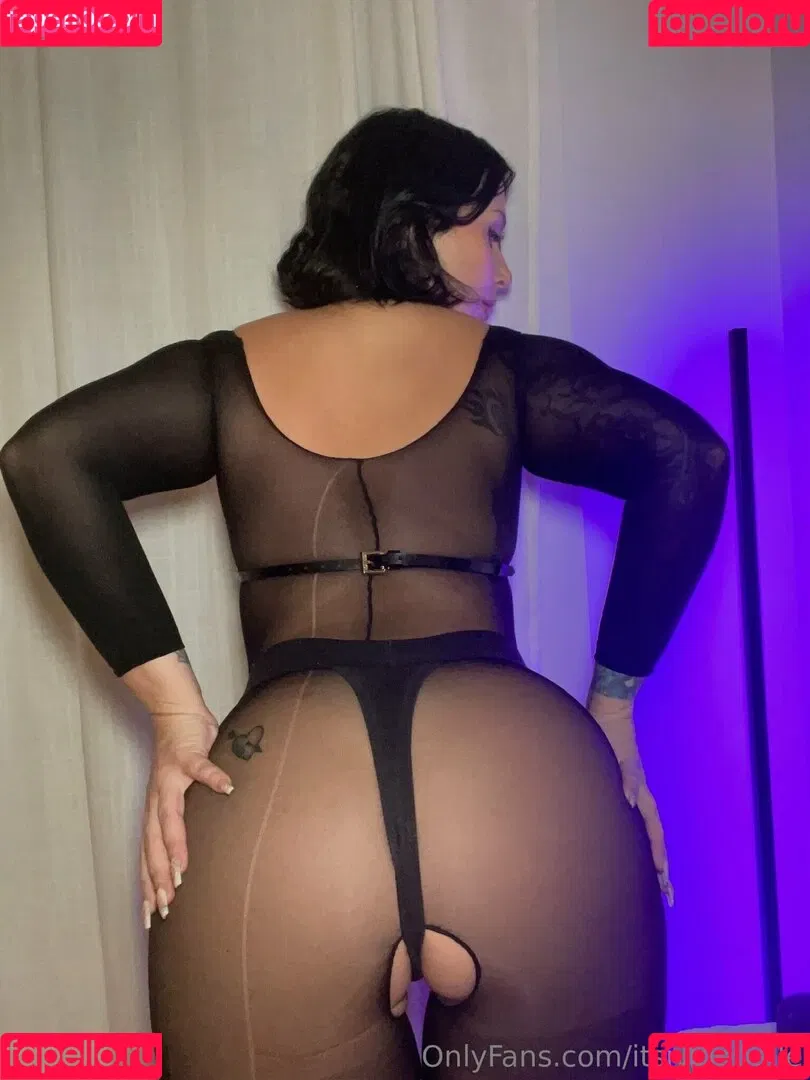 Ivy Lebelle / anyuser / itsivylebelle Onlyfans Photo Gallery 