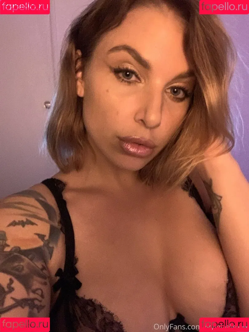 Ivy Lebelle / anyuser / itsivylebelle Onlyfans Photo Gallery 