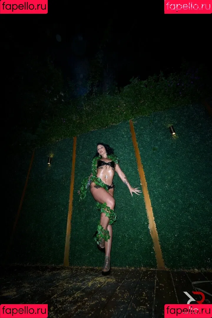 Ivy Lebelle / anyuser / itsivylebelle Onlyfans Photo Gallery 