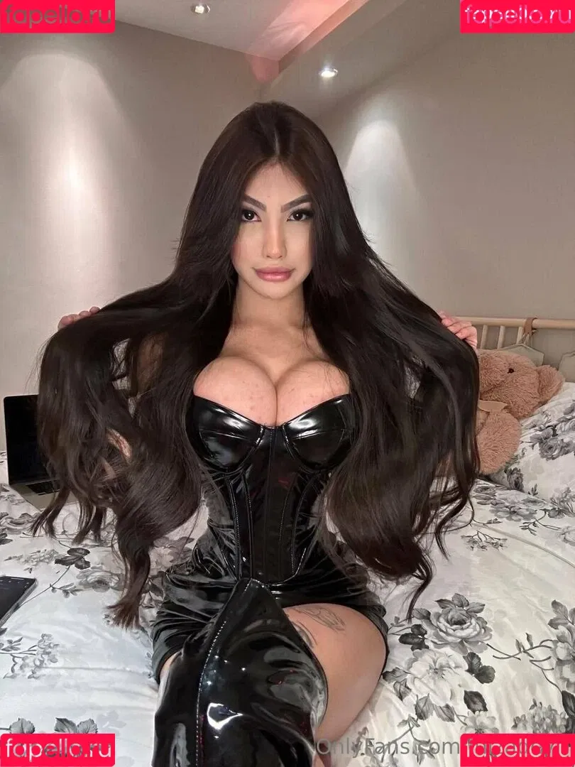 luizadevil / tsluizadevil Onlyfans Photo Gallery 