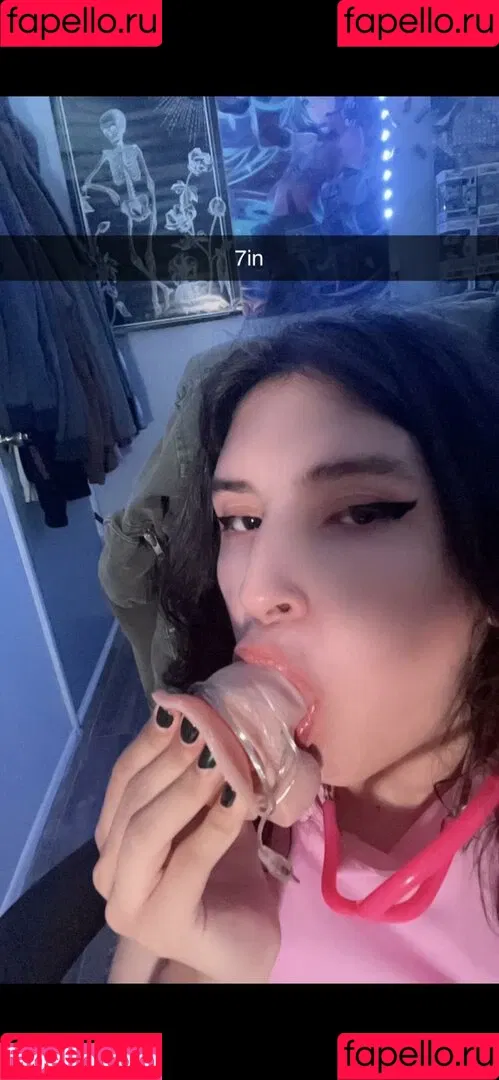 Whisperfem / https: / whispermuffin Onlyfans Photo Gallery 