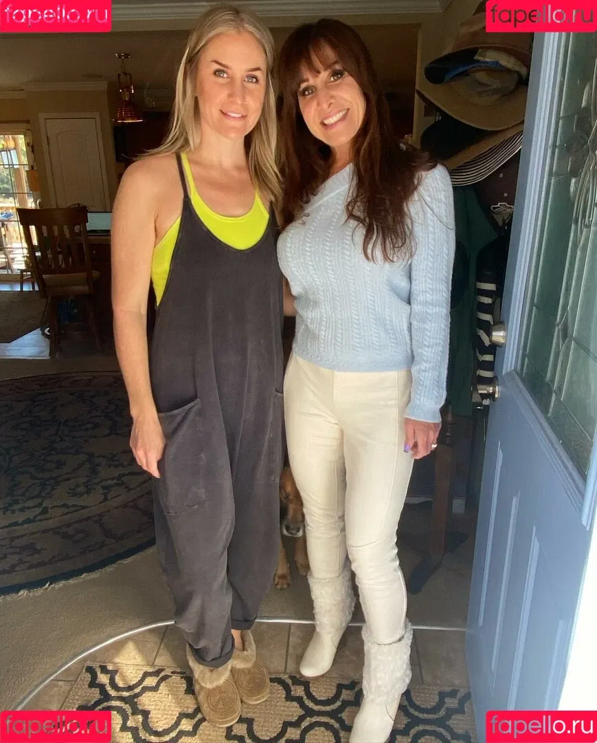 bansheemoon / bansheesmoon / thebansheemoon Onlyfans Photo Gallery 