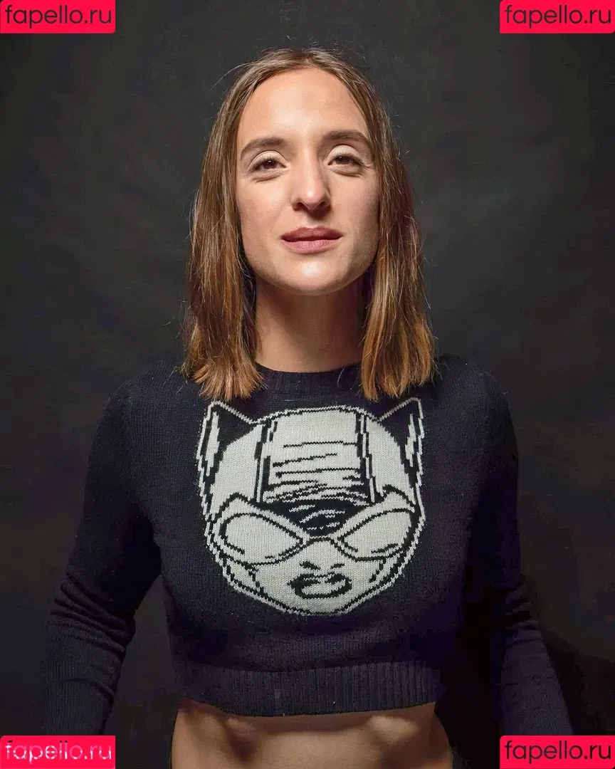 Ashley Victoria Robinson / ashleyvrobinson / gay1acarebearcub Onlyfans Photo Gallery 