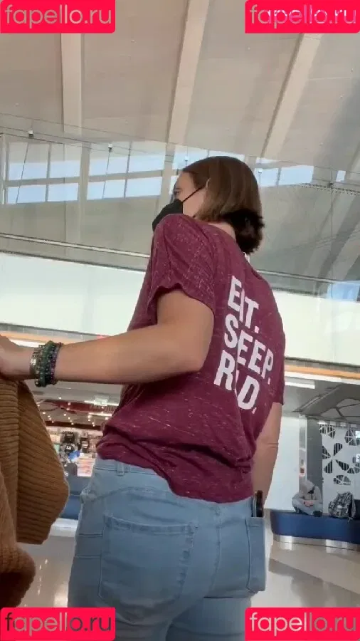 Ashley Victoria Robinson / ashleyvrobinson / gay1acarebearcub Onlyfans Photo Gallery 