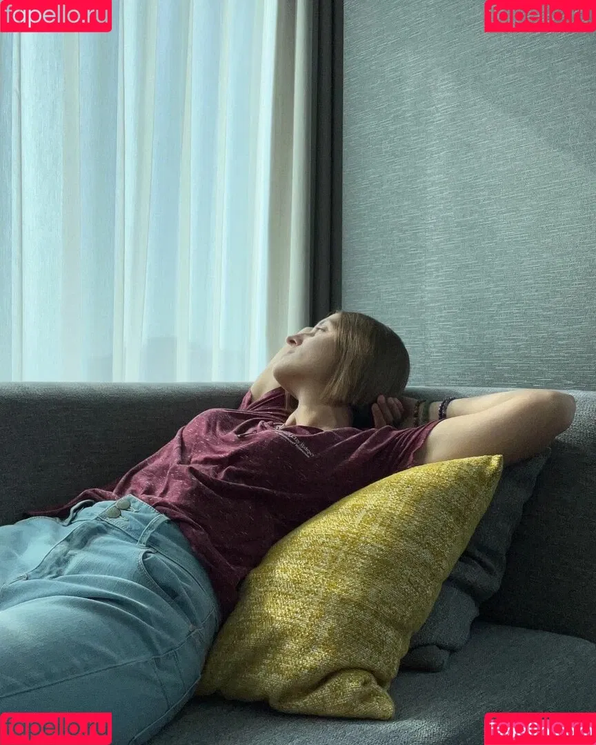 Ashley Victoria Robinson / ashleyvrobinson / gay1acarebearcub Onlyfans Photo Gallery 