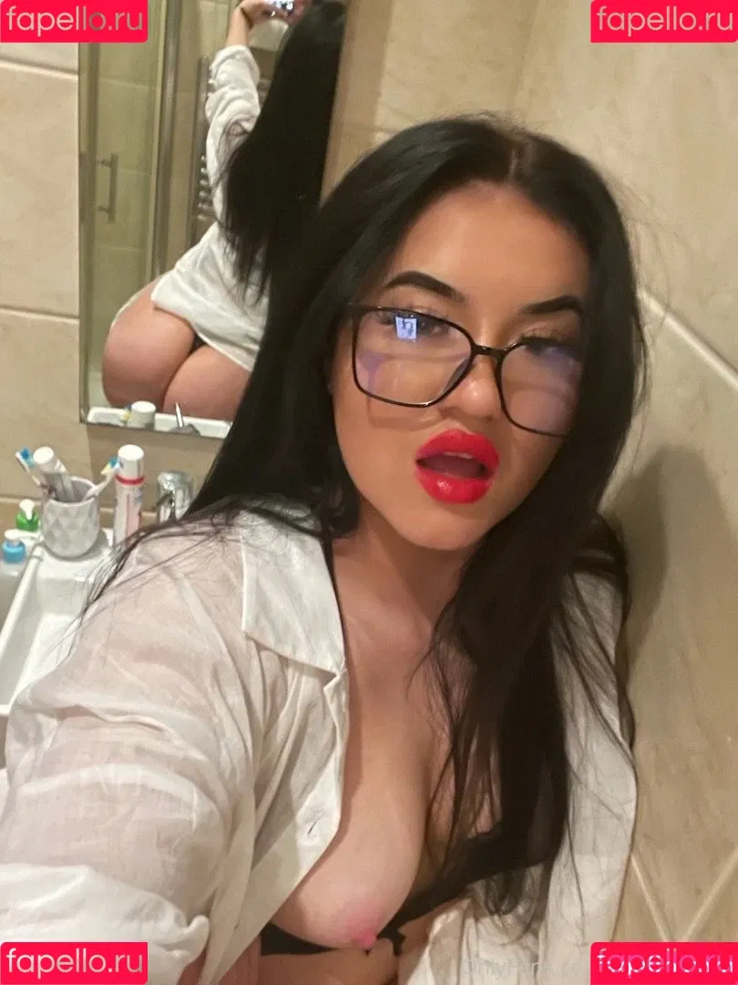 Megan Thorpe / meg.t / meganlthorpe Onlyfans Photo Gallery 