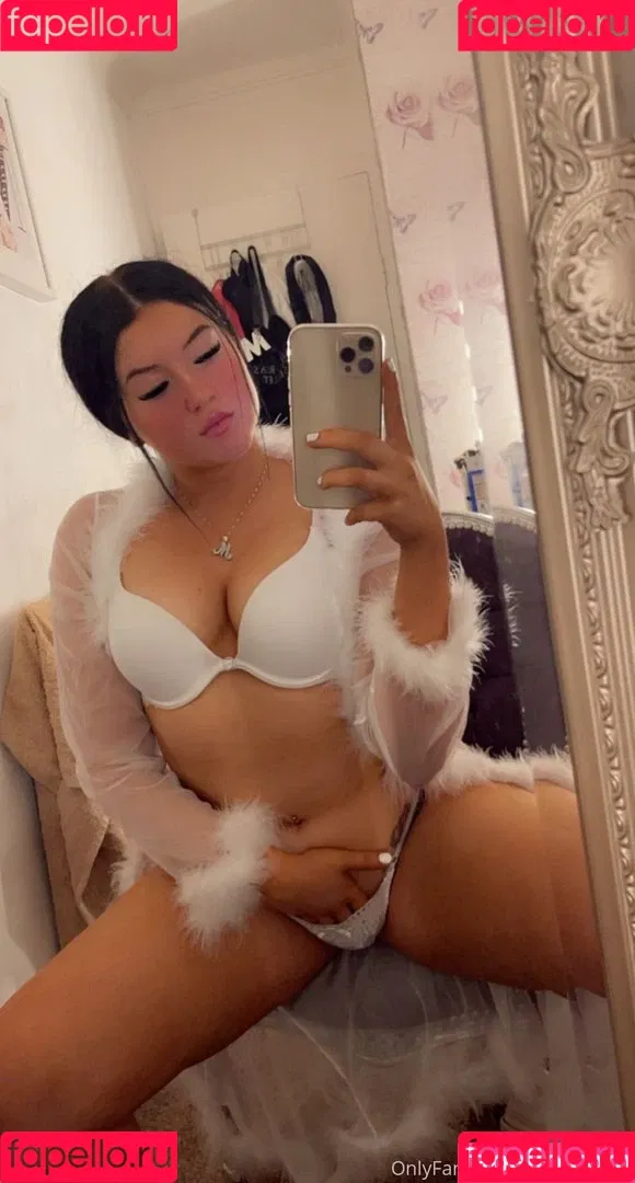 Megan Thorpe / meg.t / meganlthorpe Onlyfans Photo Gallery 