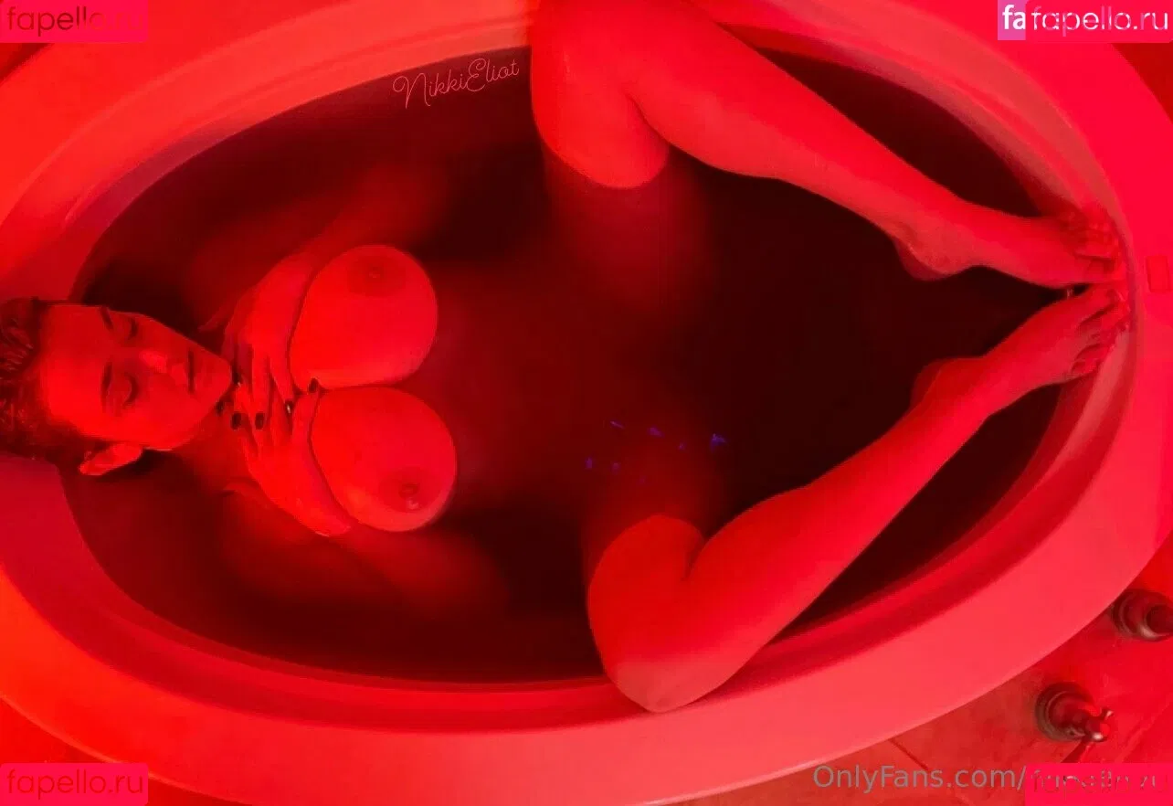 Nikki Eliot / NikkiEliot_ / nikkieliot Onlyfans Photo Gallery 