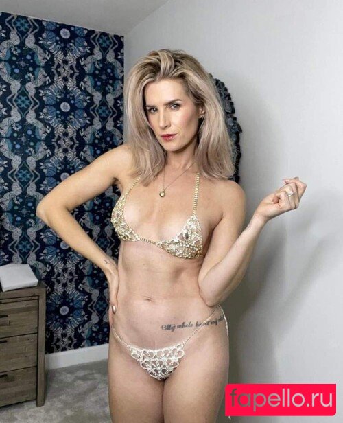 Sarah Dunn Nude Onlyfans Photo 19