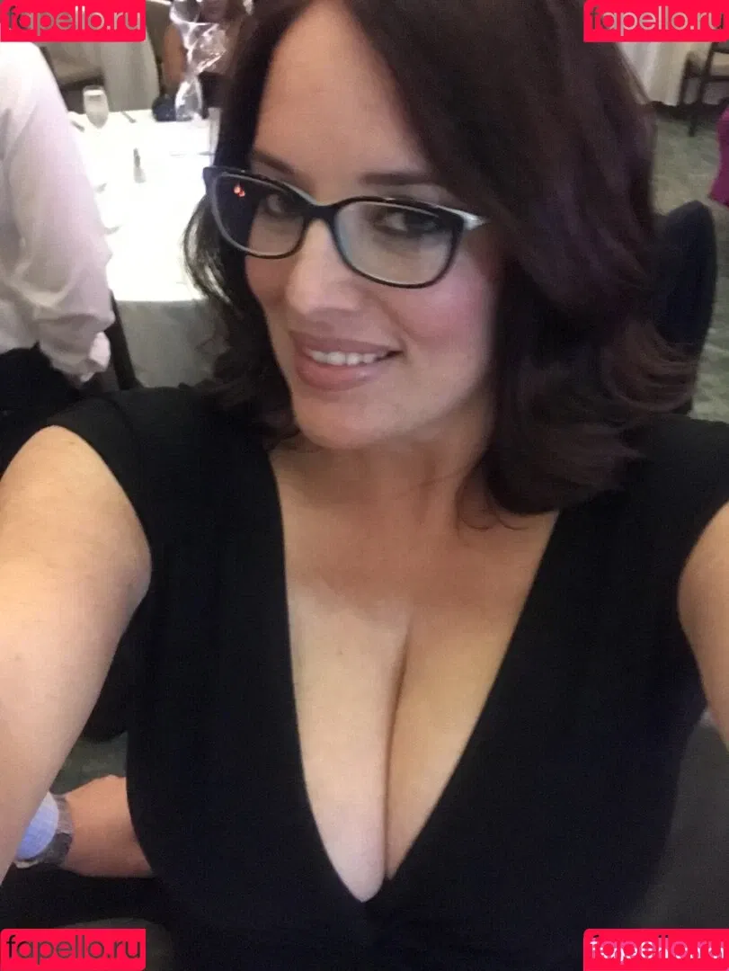 maggiegreenlive / maggiegreenlive_backup Onlyfans Photo Gallery 