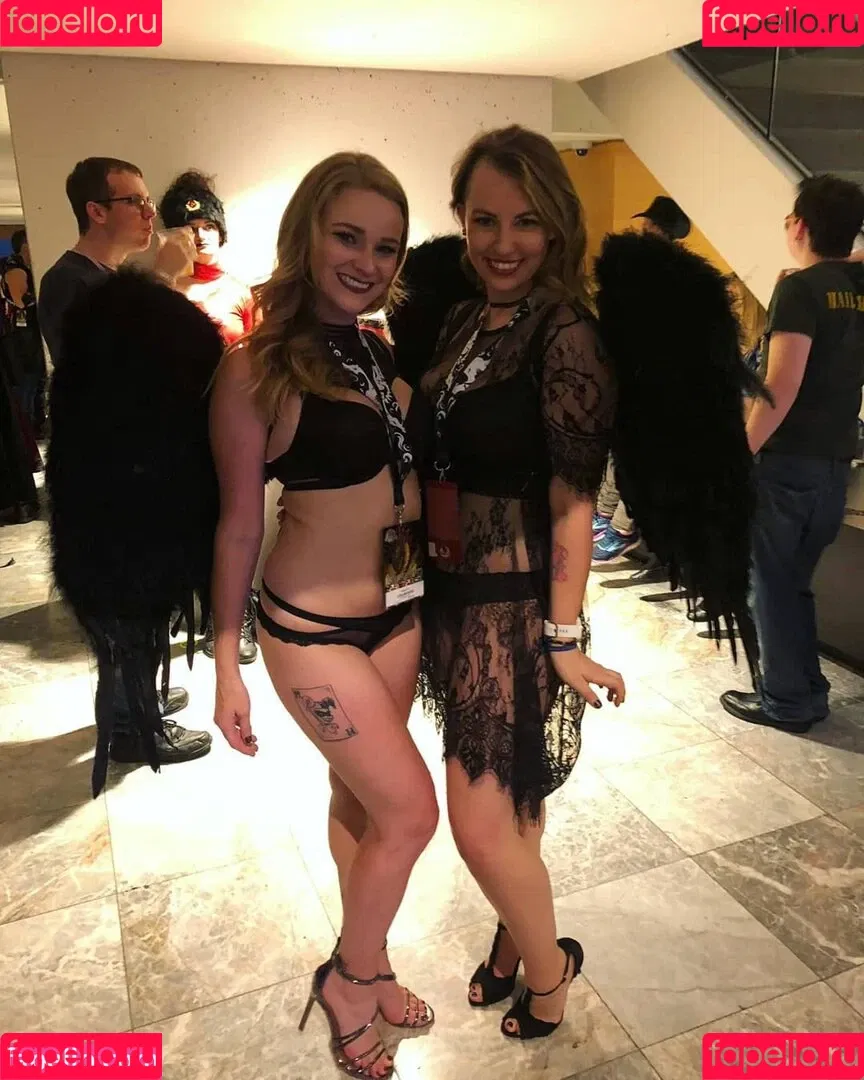 Vixyy64 / vixythepixie Onlyfans Photo Gallery 