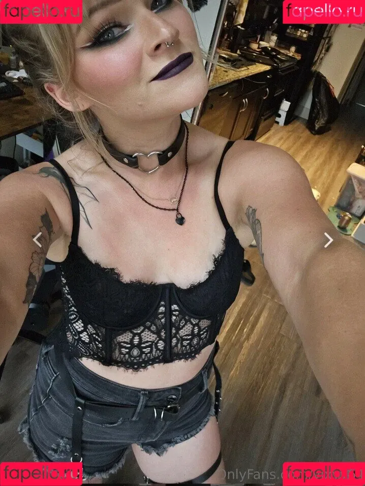 Vixyy64 / vixythepixie Onlyfans Photo Gallery 