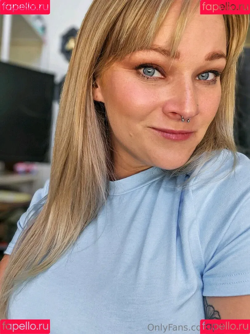 Vixyy64 / vixythepixie Onlyfans Photo Gallery 