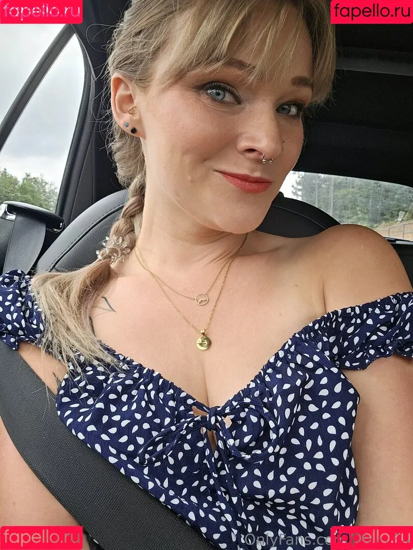 Vixyy64 / vixythepixie Onlyfans Photo Gallery 