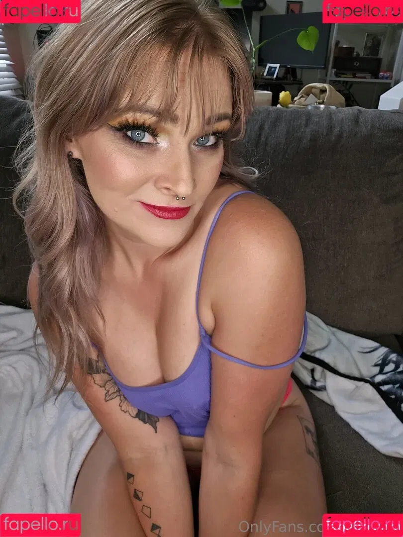 Vixyy64 / vixythepixie Onlyfans Photo Gallery 