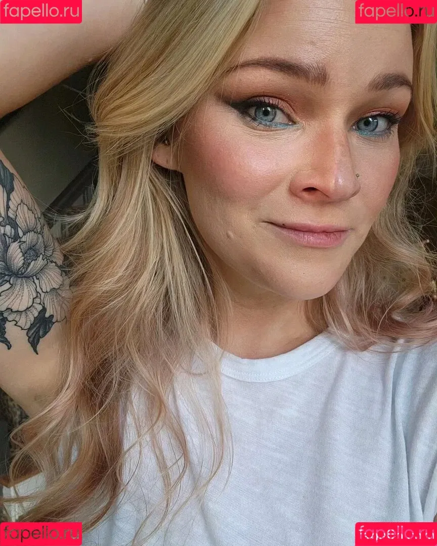 Vixyy64 / vixythepixie Onlyfans Photo Gallery 