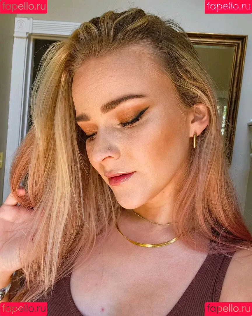 Vixyy64 / vixythepixie Onlyfans Photo Gallery 