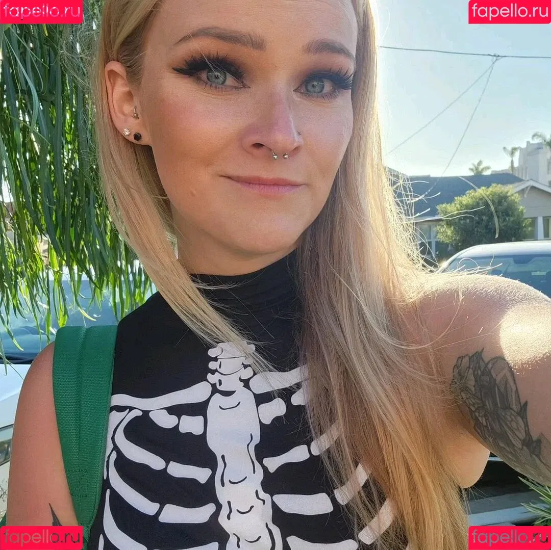 Vixyy64 / vixythepixie Onlyfans Photo Gallery 