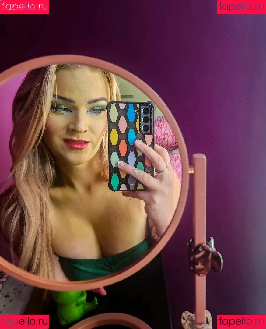 Vixyy64 / vixythepixie Onlyfans Photo Gallery 