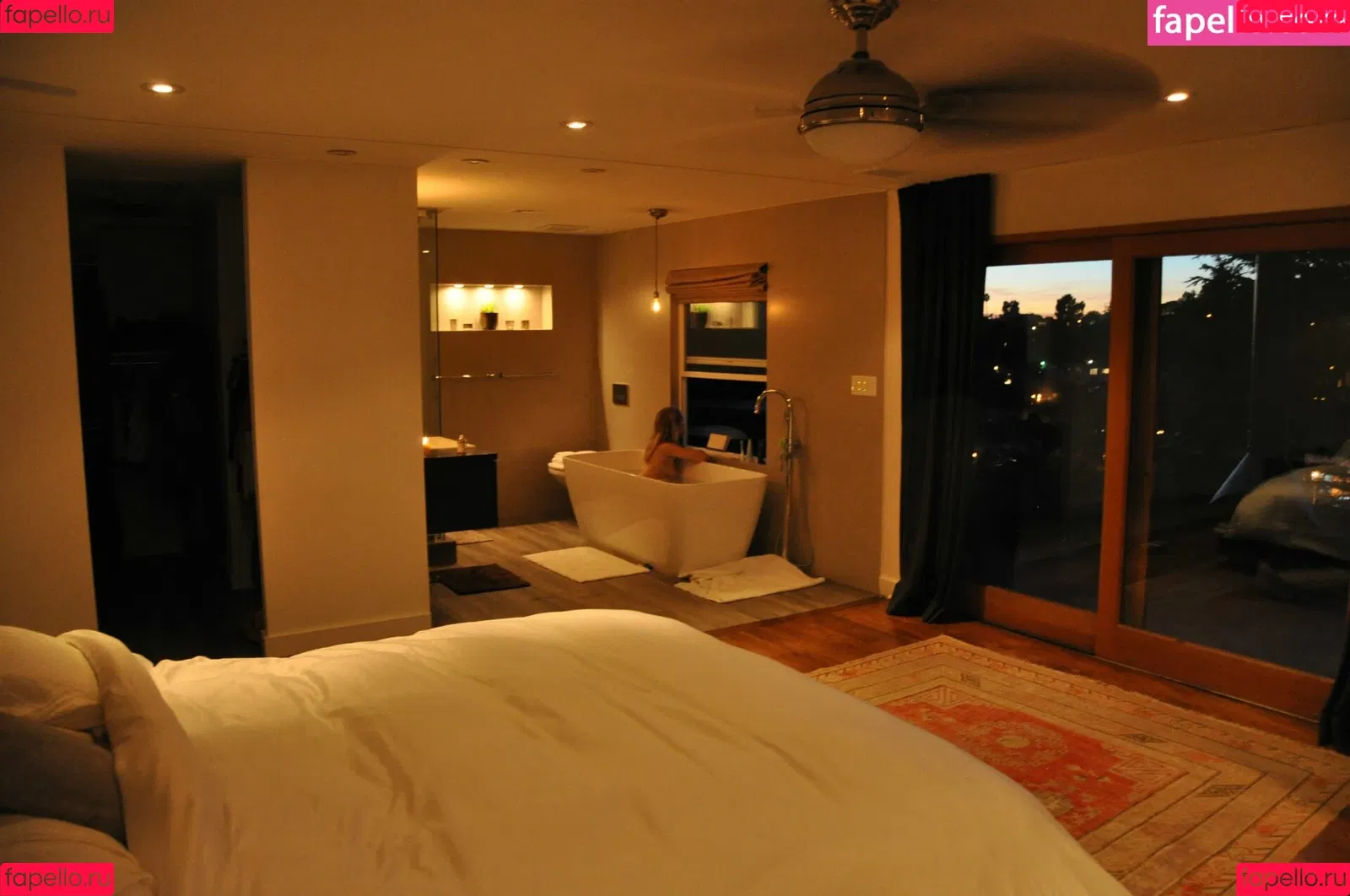 Teresa Palmer / teresapalmer Onlyfans Photo Gallery 